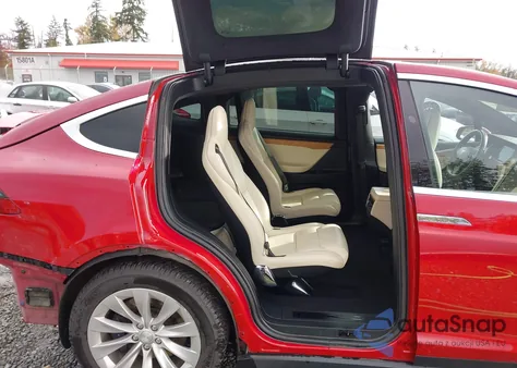 2019 Tesla Model X 100D/75D/Long Range из США, поврежденный, VIN 5YJXCBE21KF211465